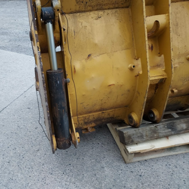 Used BUCKET GRP - MP 2168820 7