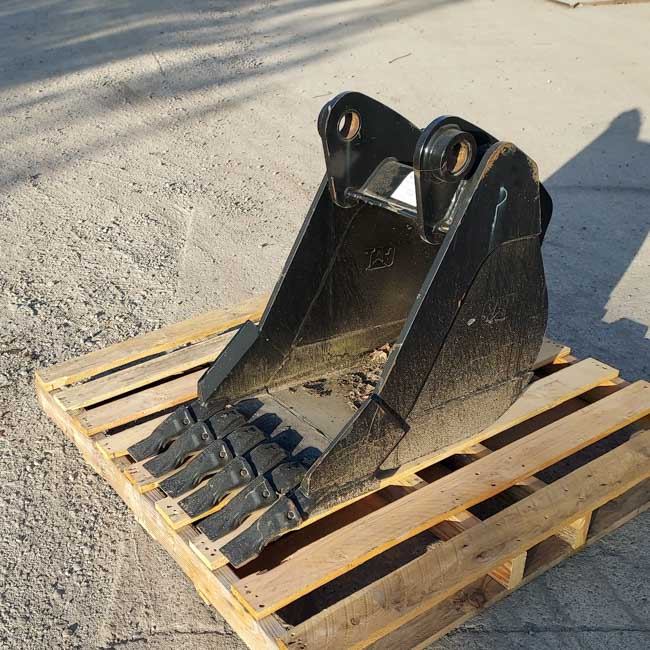 Used BUCKET GRP 2193400 4
