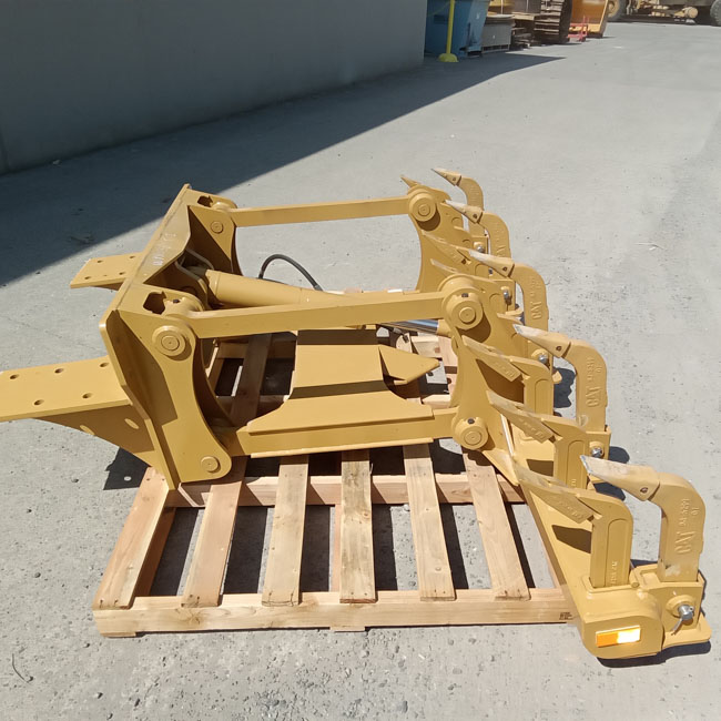 Unused Caterpillar RIPPER - MS 22-0025 3