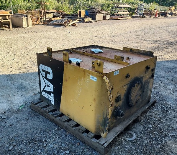 Used TANK A - HYDRAULIC 2270411 2