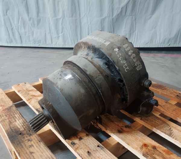 Used MOTOR GRP - PISTON 2283238 2