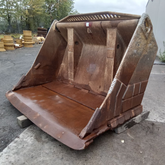 Used BUCKET GRP 2291676 4