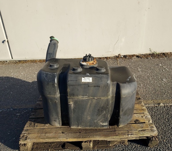 Used TANK A - FUEL 2311890