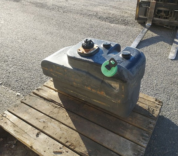 Used TANK A - FUEL 2311890 3
