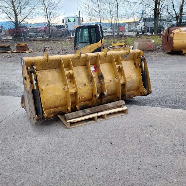Used BUCKET ARR - MP 2322686 6