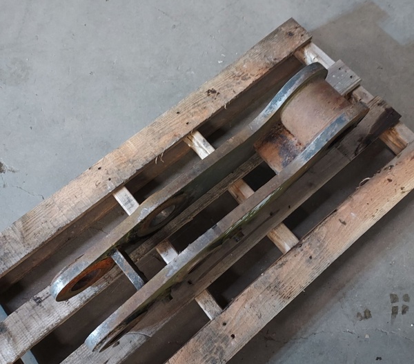 Used LEVER A 2357350 3