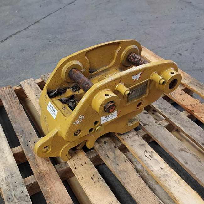 Used COUPLER GRP 2362220 3