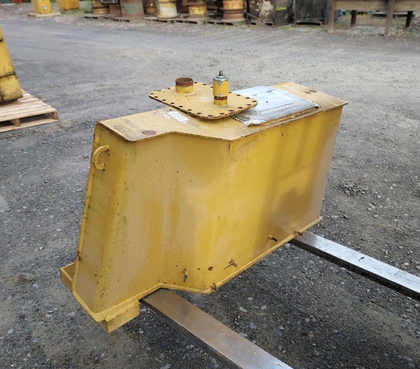 Used TANK A - HYDRAULIC 2372743