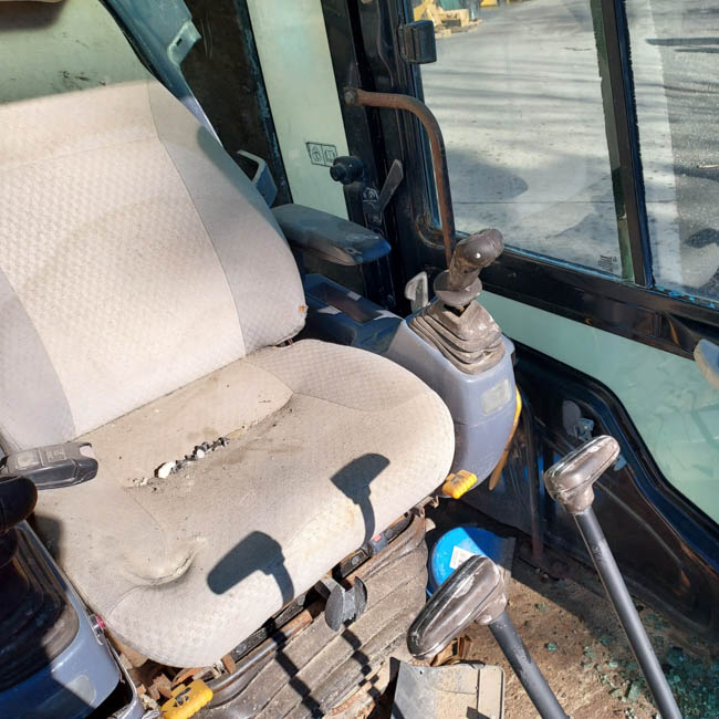 Used CAB GRP 2373566 7