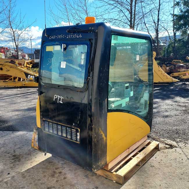 Used CAB A - ENCLOSED 2373568 10