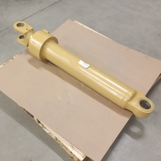 New CYLINDER GRP - LIFT LH 2424272 8
