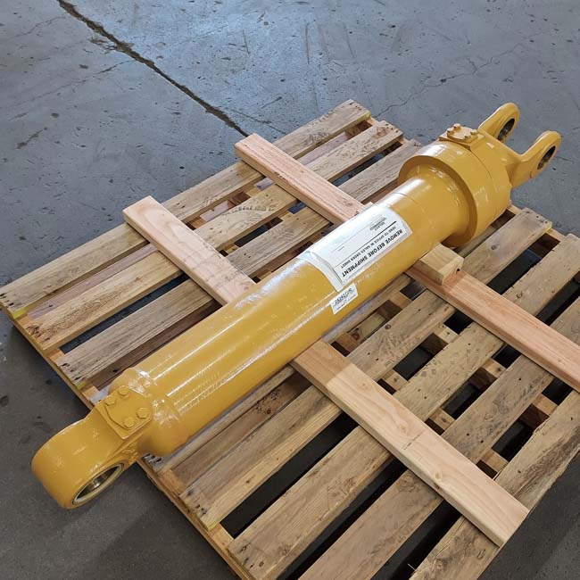 Rebuilt CYLINDER GRP - LIFT LH 2424272 : Portland Tractor Inc. (PTI)
