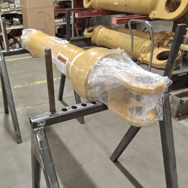 Rebuilt CYLINDER GRP - LIFT RH 2424274 2
