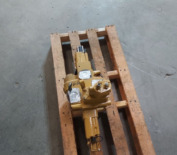 Used VALVE GRP 2451669 3