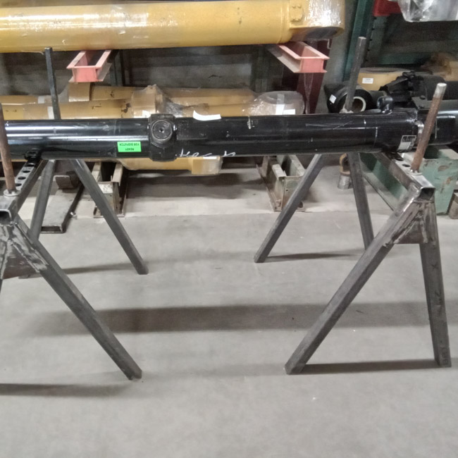 Rebuilt w CAT Parts CYLINDER GRP - LIFT 2505861