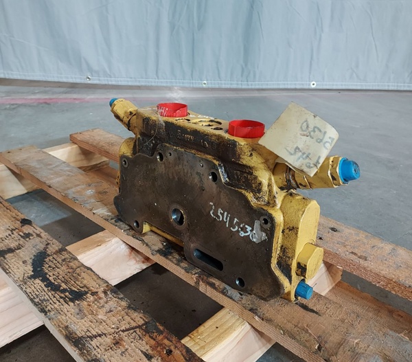 Used VALVE GRP - CONTROL 2545630