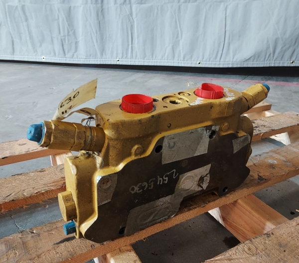 Used VALVE GRP - CONTROL 2545630 2