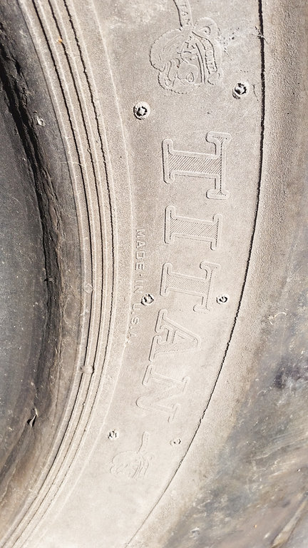 Used TIRE 26.5X25 3