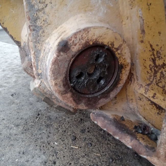 Used BUCKET A 2605202 6