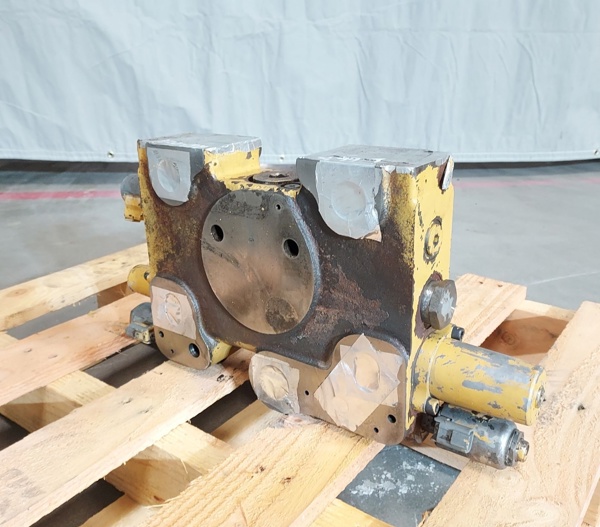 Used VALVE GRP - LIFT 2610016
