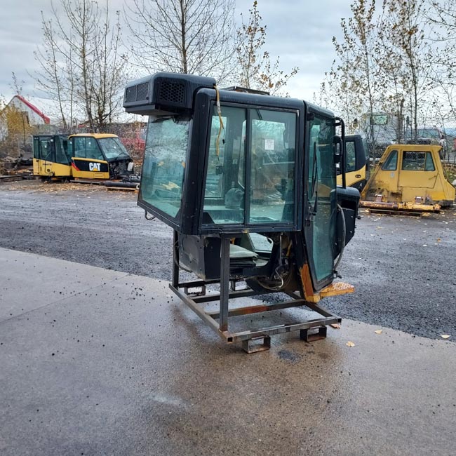 Used CAB ASSEMBLY 2708285 9