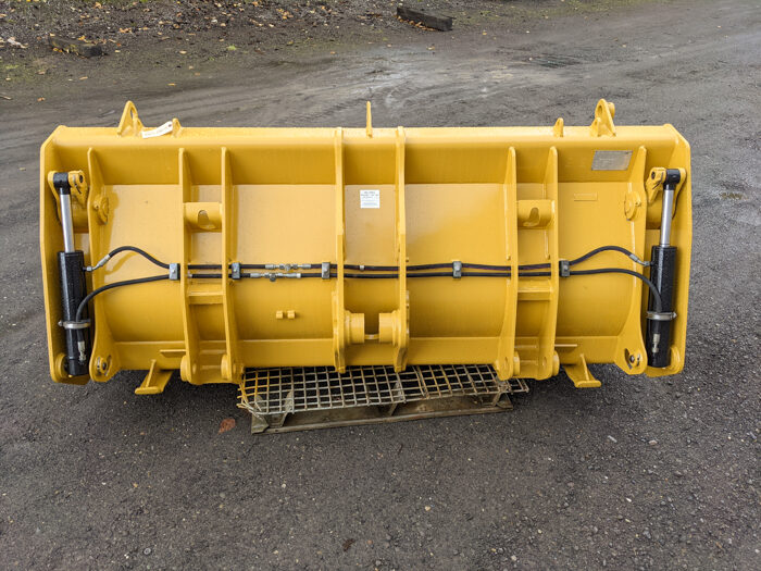 Used BUCKET ARR - MULTI PURPOSE 2721702 4
