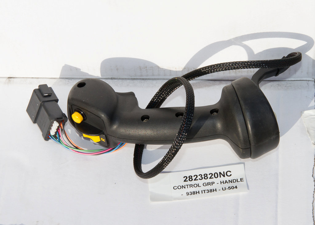 Unused Caterpillar CONTROL GRP - HANDLE 2823820Unused Caterpillar CONTROL GRP - HANDLE 2823820