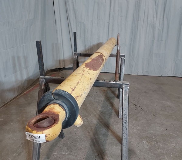 Good Used CYLINDER GRP - HOIST 2854034 2