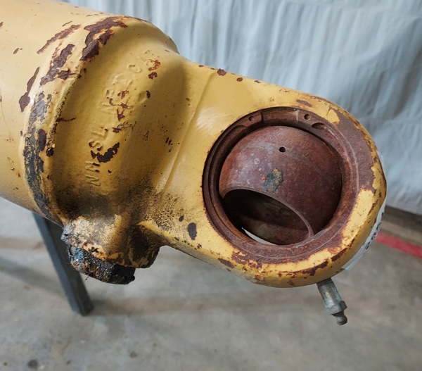 Good Used CYLINDER GRP - HOIST 2854034 4