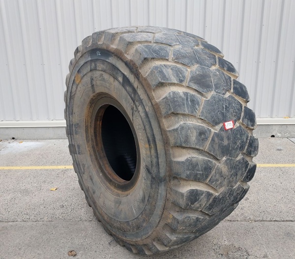 Used TIRE 29.5X25