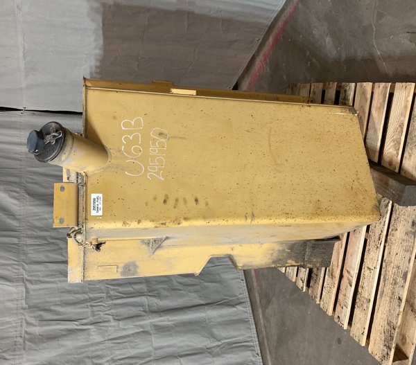 Used TANK A - FUEL 2951950