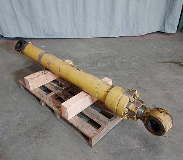 Good Used CYLINDER GRP - BOOM 2959400 2