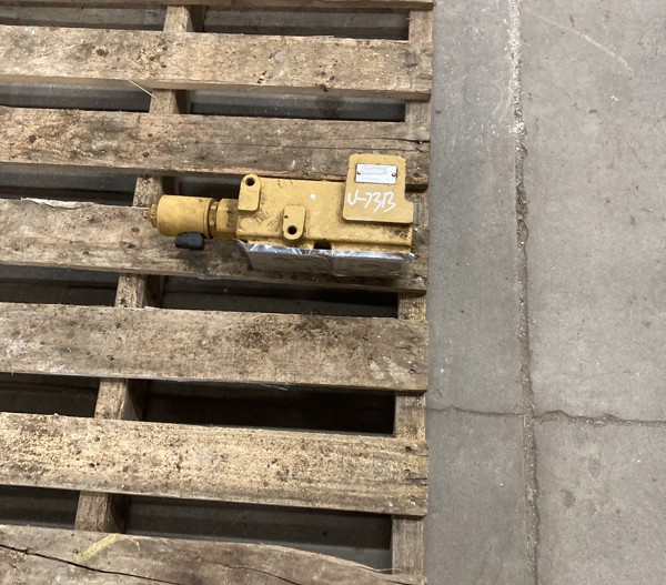 Used VALVE GRP - SOLENOID 2970265 2