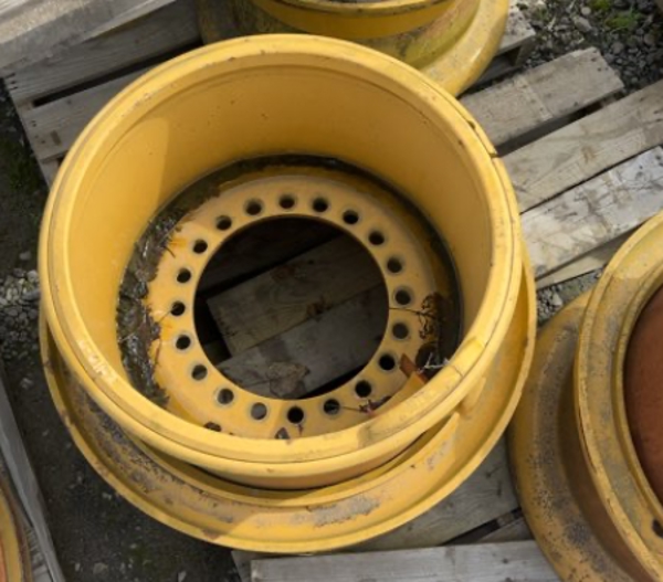 Unused Caterpillar RIM GRP 2992437 3
