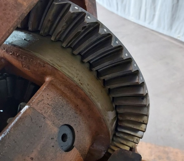 Used DIFFERENTIAL GRP 2G6010 3