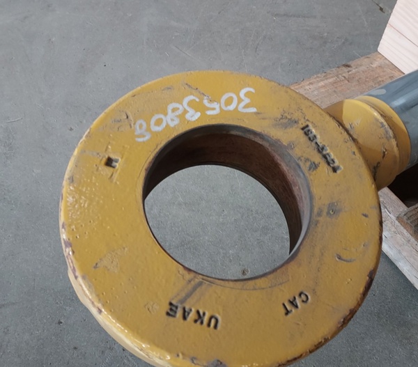 New CAT Take Off CYLINDER GRP - STEER LH 3053808 3