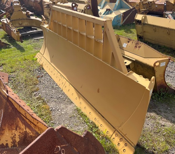 Used BLADE GRP 3059486 2
