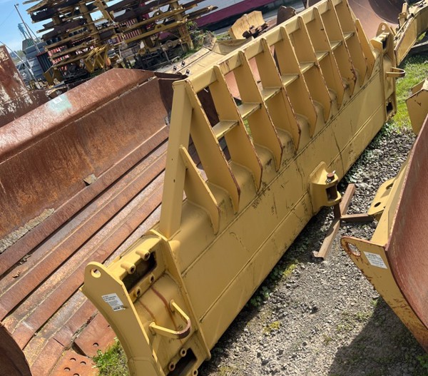 Used BLADE GRP 3059486 3
