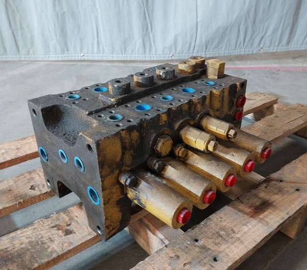 Used VALVE GRP - CONTROL 3100085 2
