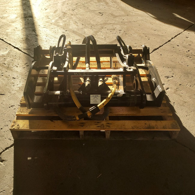 Used COUPLER GRP 3109396 10