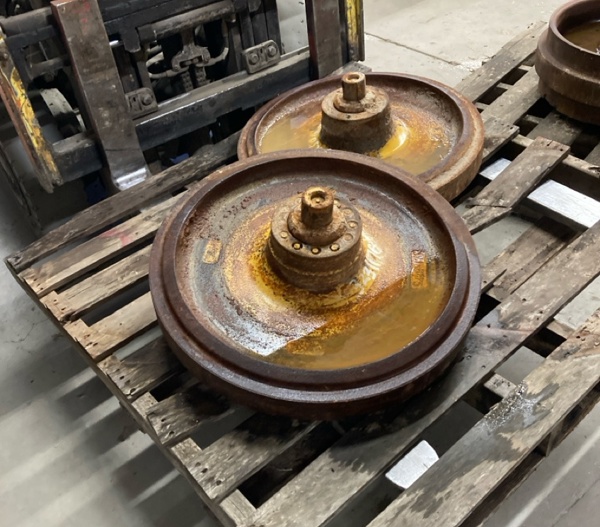 Used IDLER A 3231171 2