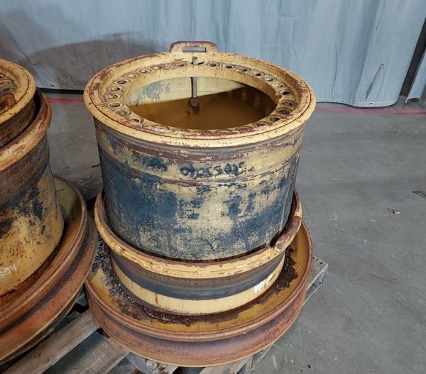 Used RIM GRP 3304106 2