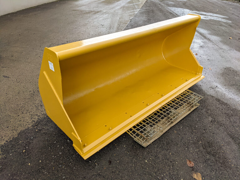 Used BUCKET A - GENERAL PURPOSE 3377388