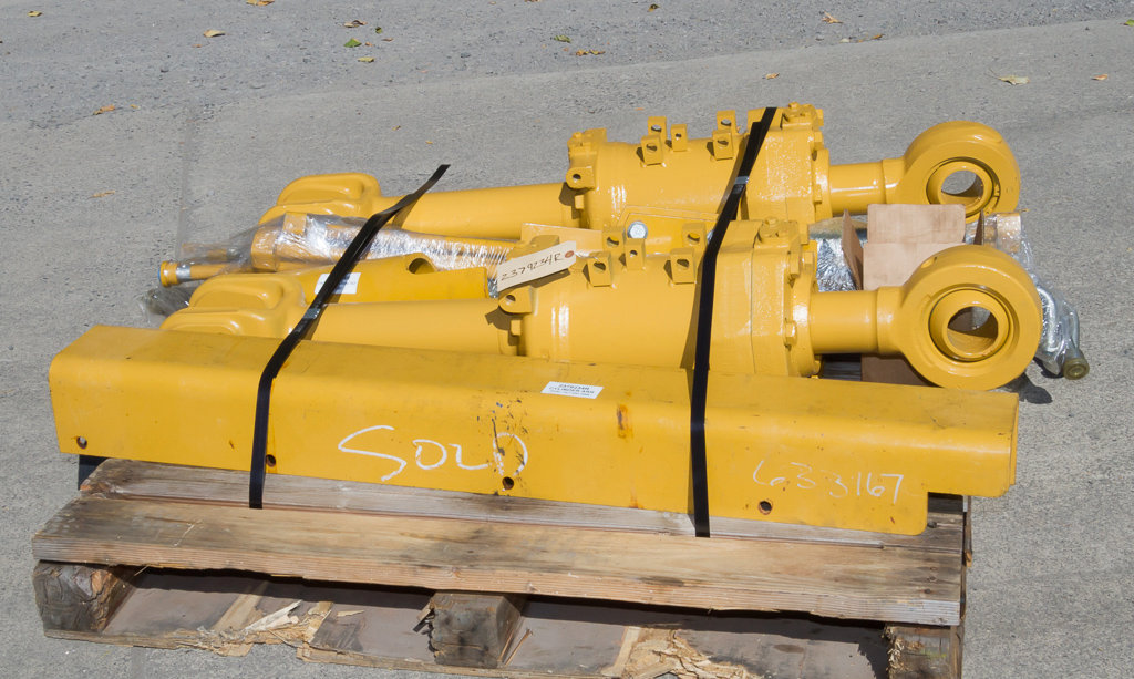 Good Used CYLINDER GRP - TILT 3473272 3