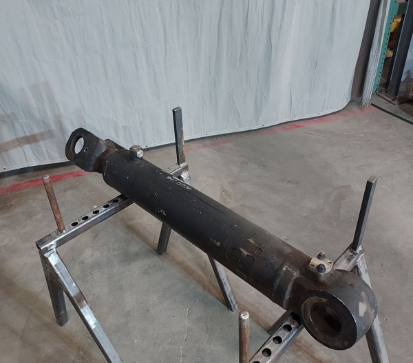 Good Used CYLINDER GRP - LIFT 3475536 2