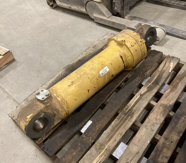 Used CYLINDER GRP - TILT 3492516
