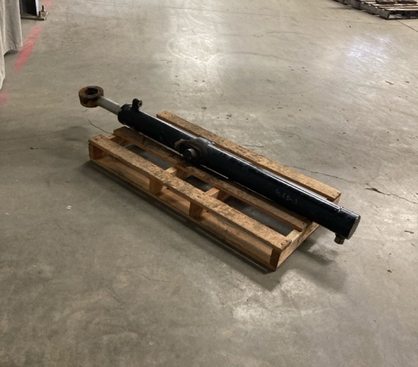 Used CYLINDER GRP - LIFT 3496042 3