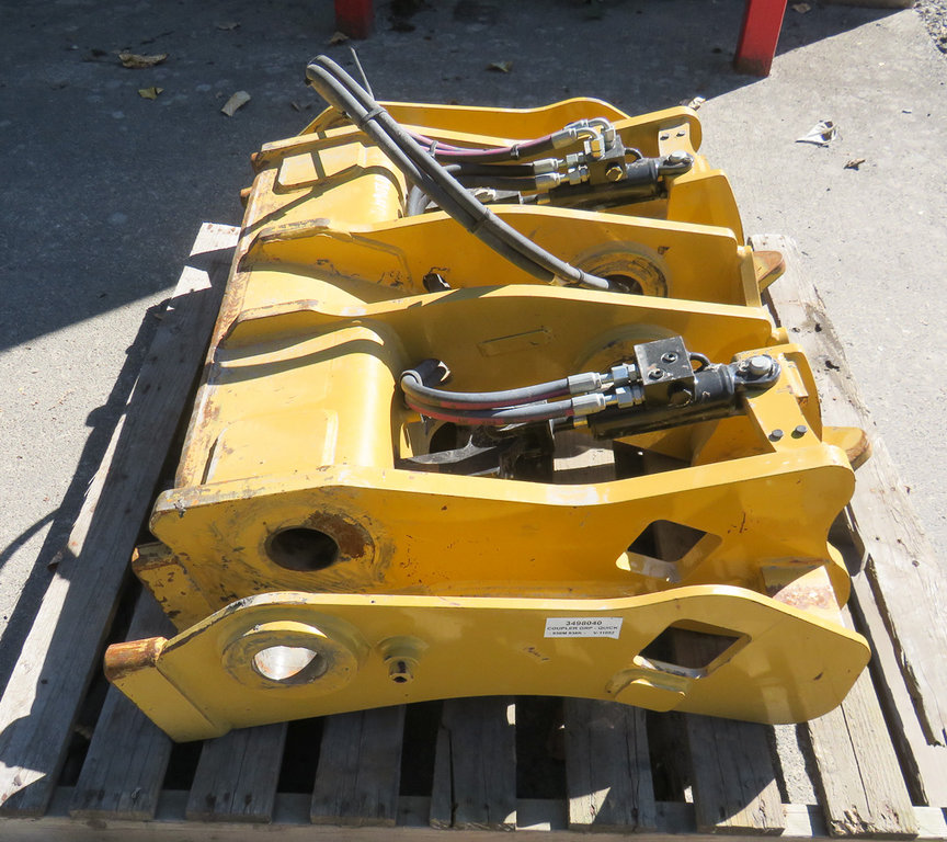 Used COUPLER GRP - QUICK 3498040 4