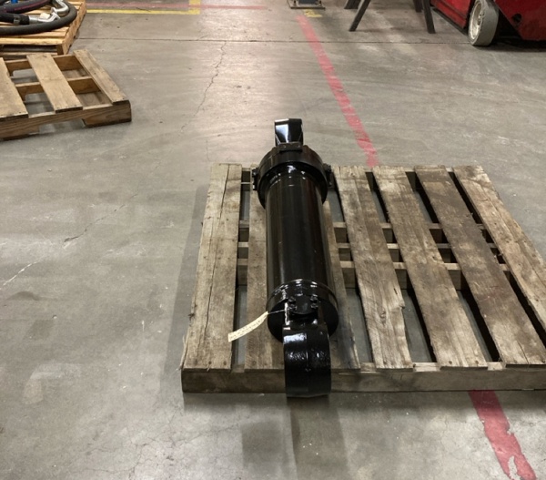 Rebuilt w CAT Parts CYLINDER GRP - TILT 3519361 2