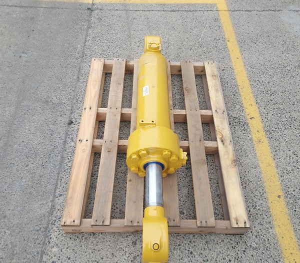 Rebuilt CYLINDER GRP - TILT 3562218 3